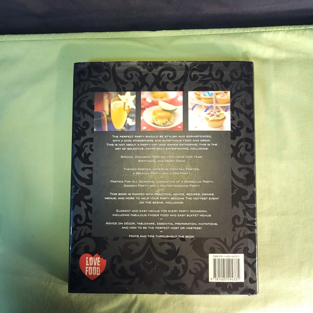 Party!: Simple and Delicious Party Food Cookbook